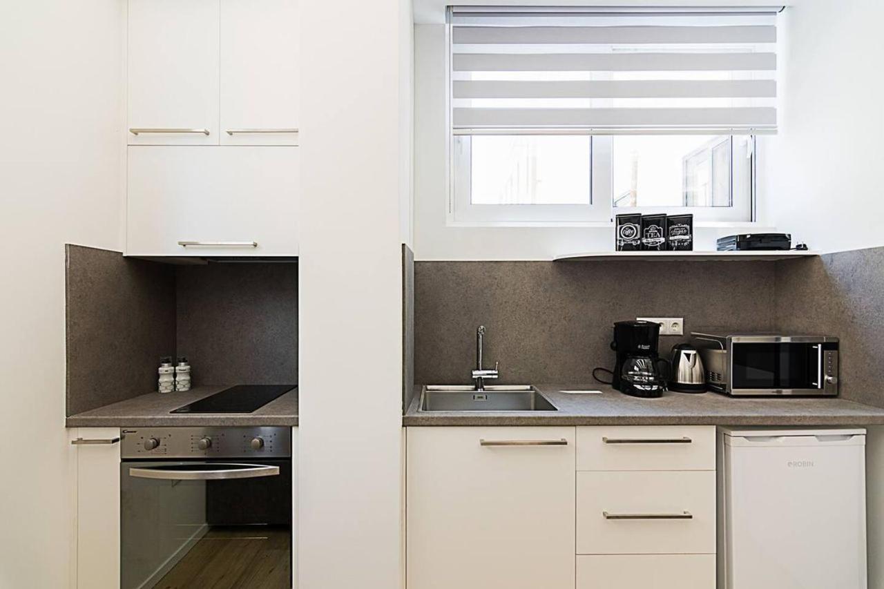 Emily In Athens - Central Modern Flat Syntagma E4 Экстерьер фото