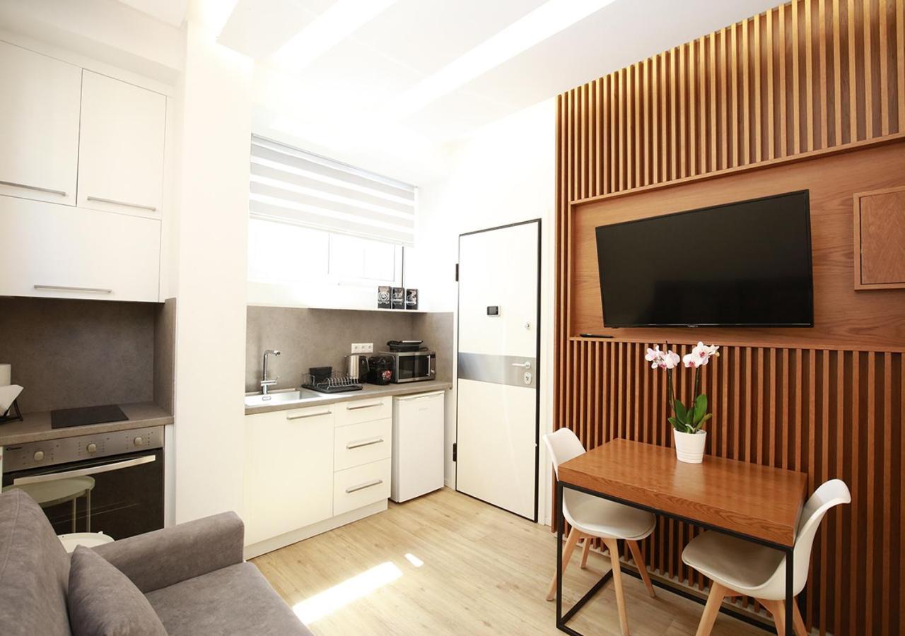 Emily In Athens - Central Modern Flat Syntagma E4 Экстерьер фото